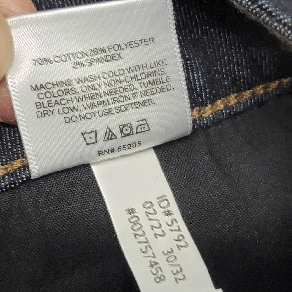 Express Jeans Mens 32x32 (Measured) Blue Relaxed Dark Wash Hyper Stretch Denim - Picture 8 of 10